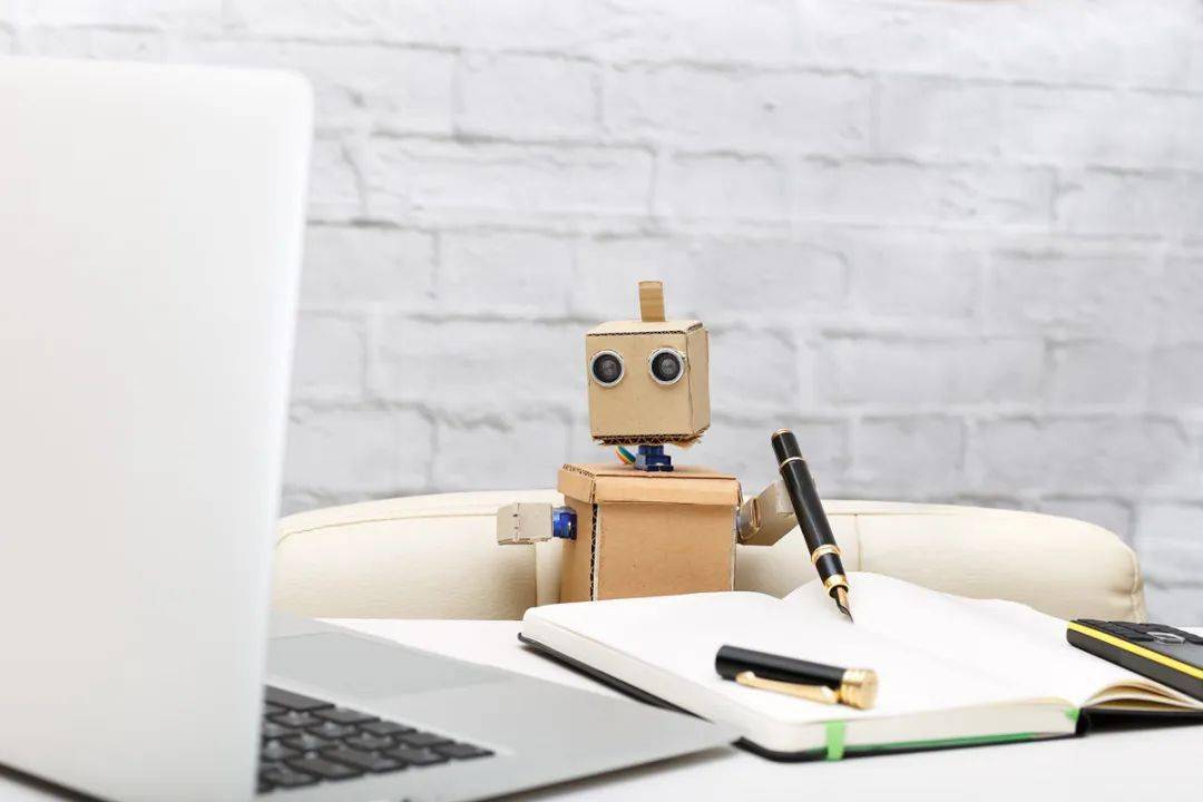 AI时代扑面而来 人工翻译会被AI取代吗?文字工作者还会有未来吗?